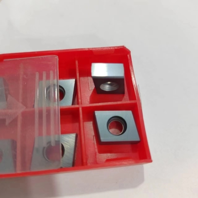 Hohe Präzisions-Wolframhartmetalleinsätze für für das Metall, das ausgezeichnete Langlebigkeit verarbeitet