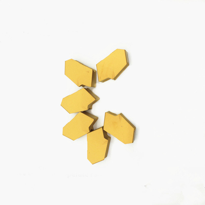 Ein guter Preis. P25 90-92.8 HRA goldene oder schwarze hochfeste CNC-Schneidwerkzeugeinsätze Online